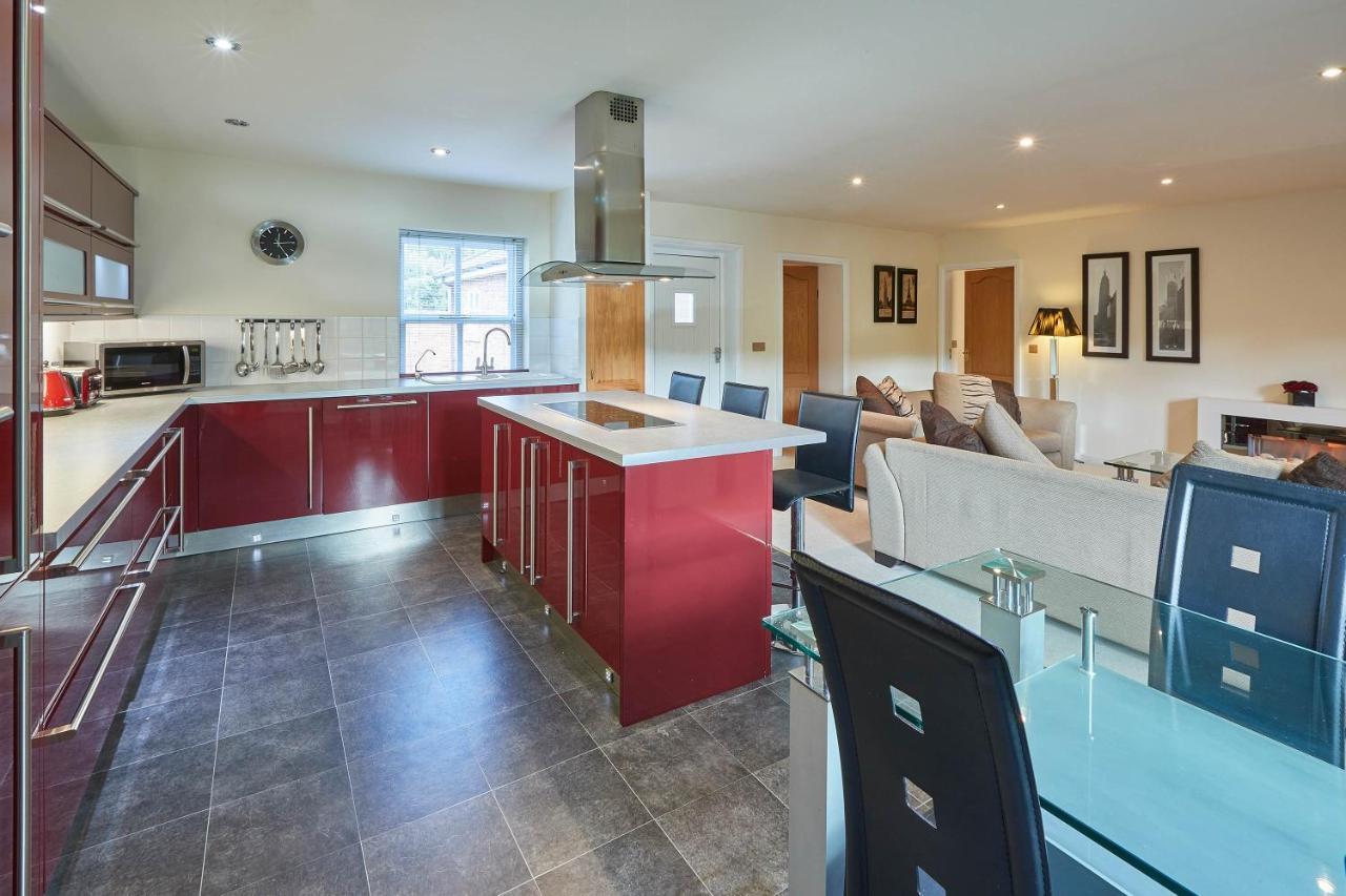 Host & Stay - Folkton Cottages スカーバラ エクステリア 写真